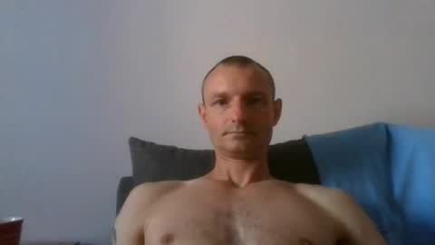 Snapshot of raynxxx335946 chatting on 07-17-26, 05:36 raynxxx335946 online show from 07-17-26, 05:36