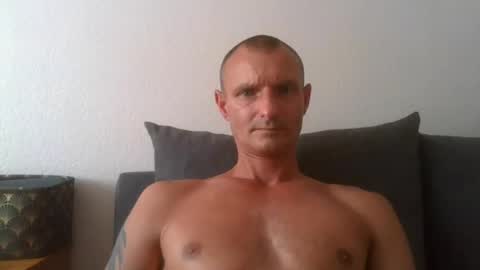 Snapshot of raynxxx335946 chatting on 07-28-26, 01:43 raynxxx335946 online show from 07-28-26, 01:43