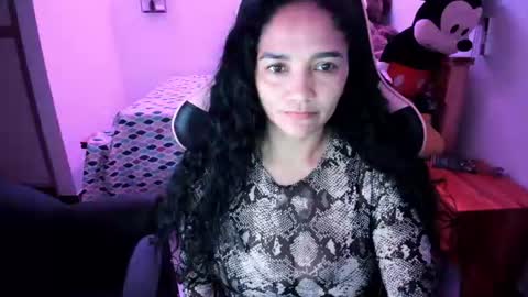 Danna online show from 07-22-26, 07:27