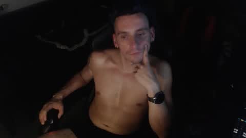 Rayzel online show from 11-14-25, 11:24