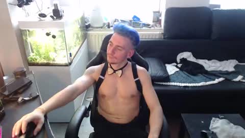 Rayzel online show from 01-07-26, 02:19