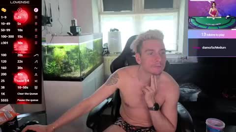 Snapshot of rayzel_white chatting on 06-02-26, 05:15 Rayzel White online show from 06-02-26, 05:15