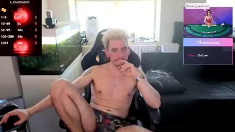 Rayzel White online show from 06-26-26, 12:20