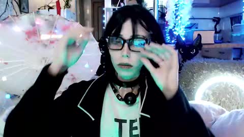 Snapshot of raziel_haze chatting on 01-06-25, 07:31 Yrriel Strife Candy-Demon Caveboy mr. Cringe online show from 01-06-25, 07:31
