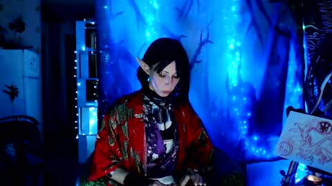 Snapshot of raziel_haze chatting on 01-25-25, 12:27 Yrriel Strife Candy-Demon Caveboy mr. Cringe online show from 01-25-25, 12:27