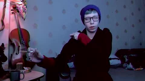 Snapshot of raziel_haze chatting on 02-16-25, 06:10 Yrriel Strife Candy-Demon Caveboy mr. Cringe online show from 02-16-25, 06:10