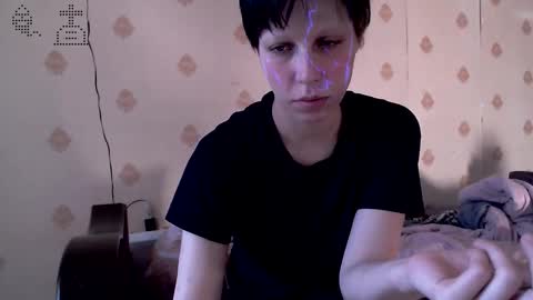 Snapshot of raziel_haze chatting on 10-18-25, 09:43 Yrriel Strife Candy-Demon Caveboy mr. Cringe online show from 10-18-25, 09:43