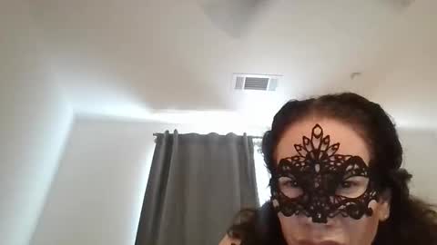 Snapshot of rbeckafaye1 chatting on 06-02-26, 04:53 Rachel Rizza online show from 06-02-26, 04:53
