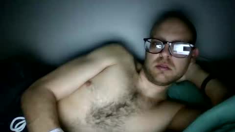 Snapshot of rcelement chatting on 01-07-26, 05:10 Handsome Rob online show from 01-07-26, 05:10