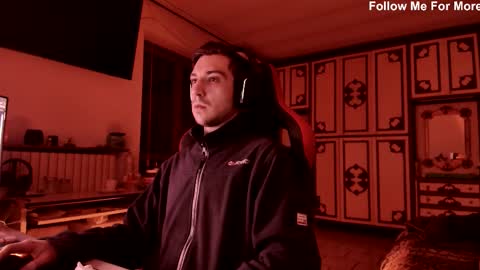 rcomi4 online show from 11-12-25, 04:35