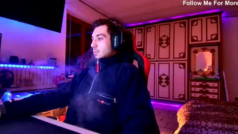 rcomi4 online show from 11-15-25, 04:36