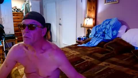 Snapshot of ready4aride2day chatting on 12-02-24, 02:53 ready4aride2day online show from 12-02-24, 02:53