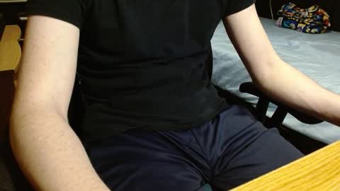 Scrappy Coco online show from 02-12-26, 01:28