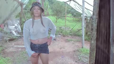 Snapshot of real__cameron chatting on 11-29-25, 12:30 real__cameron online show from 11-29-25, 12:30