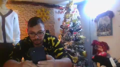 real_coupl3 online show from 12-21-25, 07:04