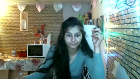 Snapshot of real_coupl3 chatting on 05-10-26, 06:40 real_coupl3 online show from 05-10-26, 06:40