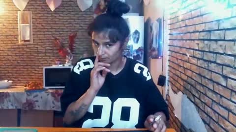 Snapshot of real_coupl3 chatting on 05-20-26, 06:14 real_coupl3 online show from 05-20-26, 06:14