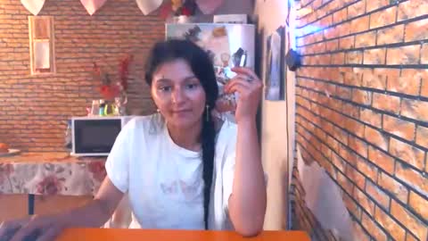 Snapshot of real_coupl3 chatting on 05-28-26, 07:38 real_coupl3 online show from 05-28-26, 07:38