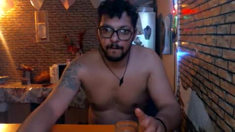 Snapshot of real_coupl3 chatting on 06-02-26, 03:30 real_coupl3 online show from 06-02-26, 03:30