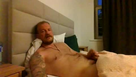 real_viking1 online show from 10-12-25, 04:28