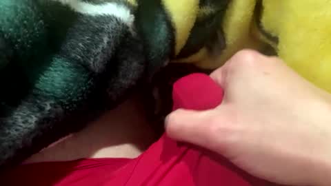 Snapshot of realbigload77 chatting on 12-19-25, 10:55 realbigload77 online show from 12-19-25, 10:55