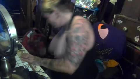reallyredrum69th online show from 06-11-26, 07:39
