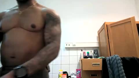 Rey online show from 04-05-26, 12:02