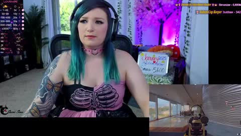 Snapshot of realsamisins chatting on 01-06-25, 10:05 Snap - RealSamiSins online show from 01-06-25, 10:05