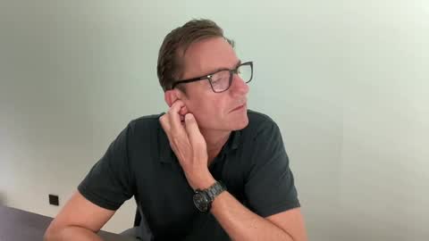 Snapshot of realstuff_ chatting on 06-19-26, 11:25 realstuff_ online show from 06-19-26, 11:25