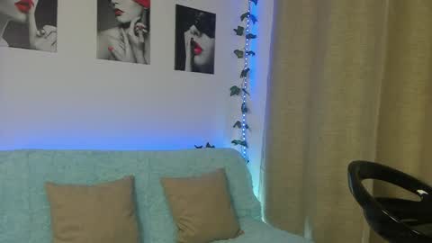 Rebeca Marchetti online show from 04-05-26, 07:33