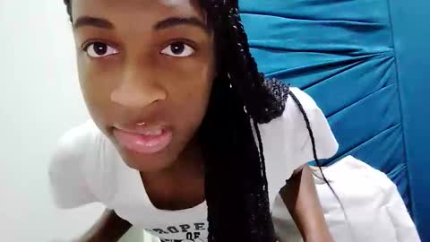 Snapshot of rebecca23278 chatting on 05-11-26, 03:12 Tu mami Rebecca online show from 05-11-26, 03:12