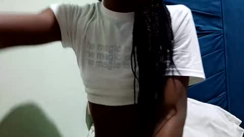 Snapshot of rebecca23278 chatting on 05-17-26, 02:53 Tu mami Rebecca online show from 05-17-26, 02:53