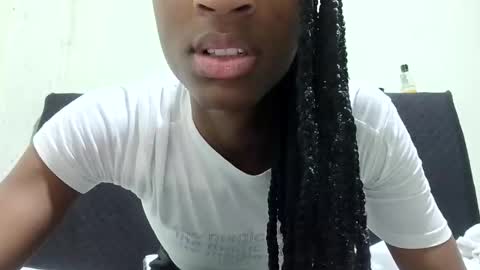 Snapshot of rebecca23278 chatting on 05-27-26, 12:13 Tu mami Rebecca online show from 05-27-26, 12:13