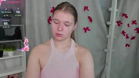 Snapshot of rebecca_____ chatting on 02-19-25, 06:32 rebecca_____ online show from 02-19-25, 06:32