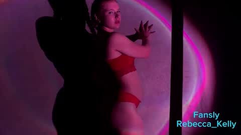 Snapshot of rebecca_____ chatting on 10-06-25, 01:47 rebecca_____ online show from 10-06-25, 01:47