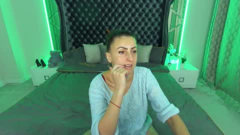 rebecca_diamonds online show from 11-09-25, 06:44