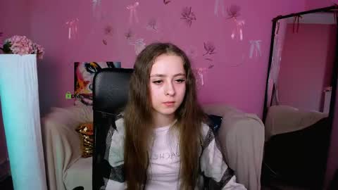 rebecca_smile_ online show from 04-20-26, 12:19