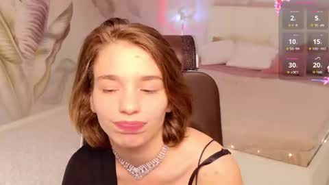 Snapshot of rebecca_sunny chatting on 07-21-26, 12:18 Rebecca online show from 07-21-26, 12:18