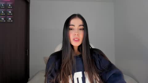 Snapshot of rebeccabaxter chatting on 03-11-25, 12:44 Rebecca online show from 03-11-25, 12:44