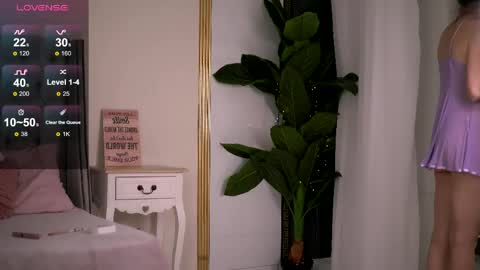 Snapshot of rebeccarese chatting on 06-01-26, 09:11 Rebecca online show from 06-01-26, 09:11