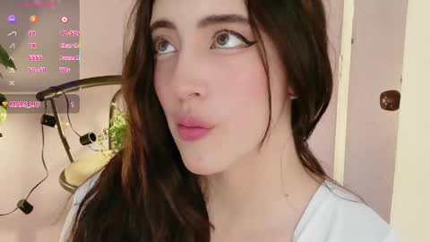 rebeccawhite_meow online show from 04-28-26, 06:46