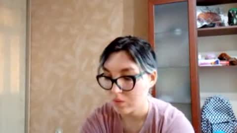 Snapshot of rebeckaaspinwall chatting on 03-23-26, 02:21 Zoe online show from 03-23-26, 02:21