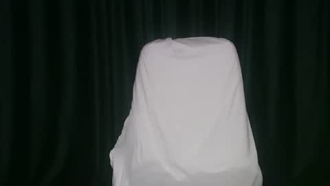 Rebekka  Nelson online show from 04-15-26, 07:58