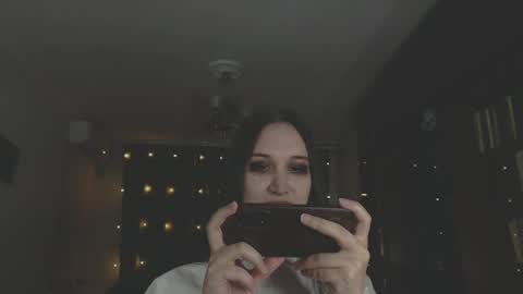 AnnaAnnet online show from 04-16-26, 04:19