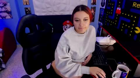 RED  Schedule 1500 - 2100 gtm-5 online show from 04-12-26, 10:04