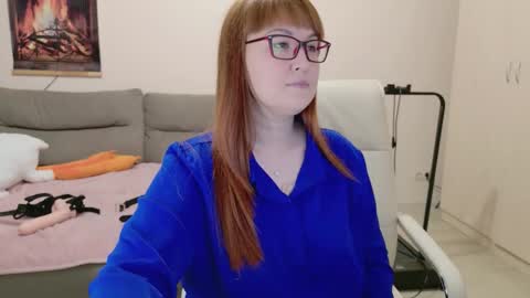 Lisa online show from 10-19-25, 08:37