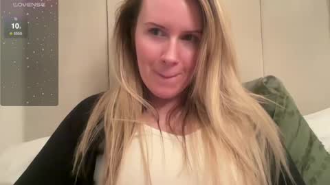 Rosie online show from 03-10-25, 06:56