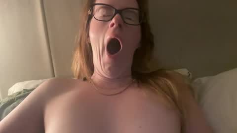 Rosie online show from 09-22-25, 04:25