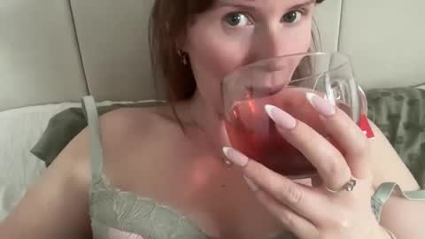 Rosie online show from 05-14-26, 06:47