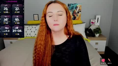 Snapshot of red_naughtyfox chatting on 02-06-25, 09:49 Lessy Fox online show from 02-06-25, 09:49